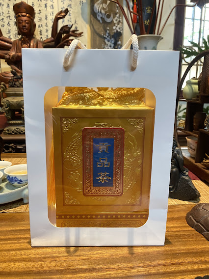 Quà Biếu Tặng Trà Long Tỉnh Hộp Rồng Vip 100g